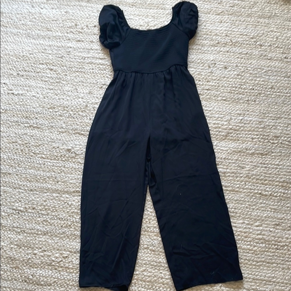 Girls Classic Black Jumpsuit with Wide-Leg Silhouette